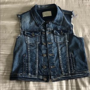 KanCun denim vest